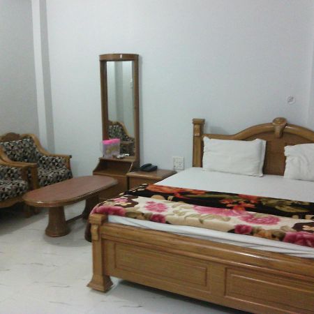Dynasty Guest House Varanasi Exterior foto