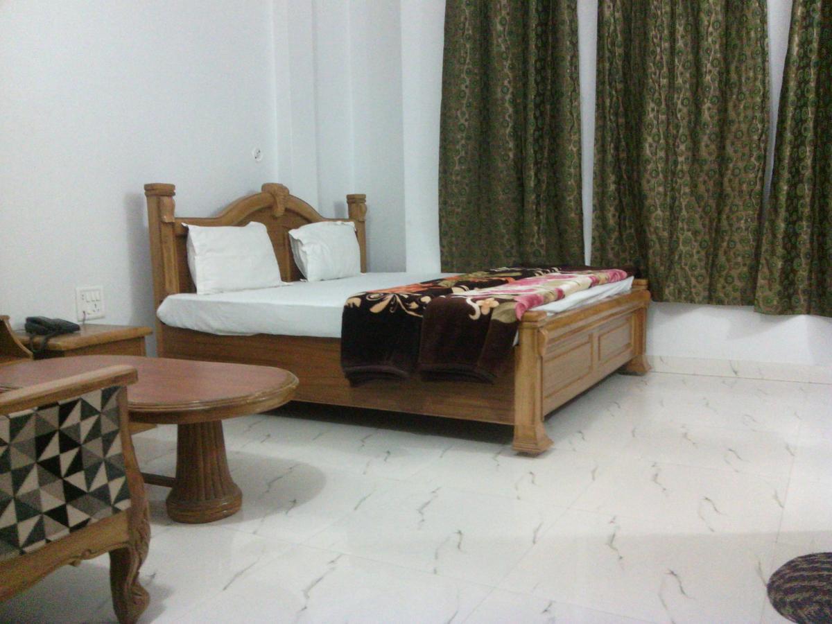 Dynasty Guest House Varanasi Exterior foto